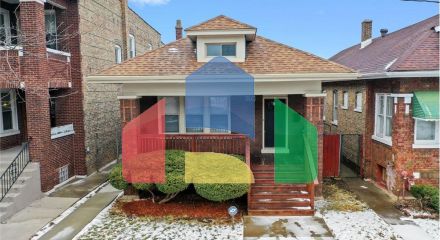 Residential - Single Family Home - Chicago, Illinois, United States - United States