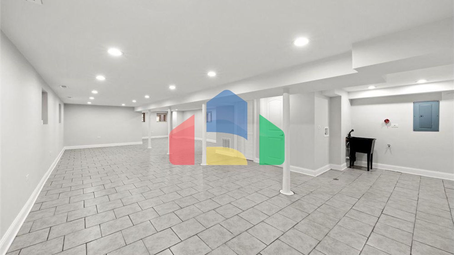 Residential - Single Family Home - Chicago, Illinois, United States - United States