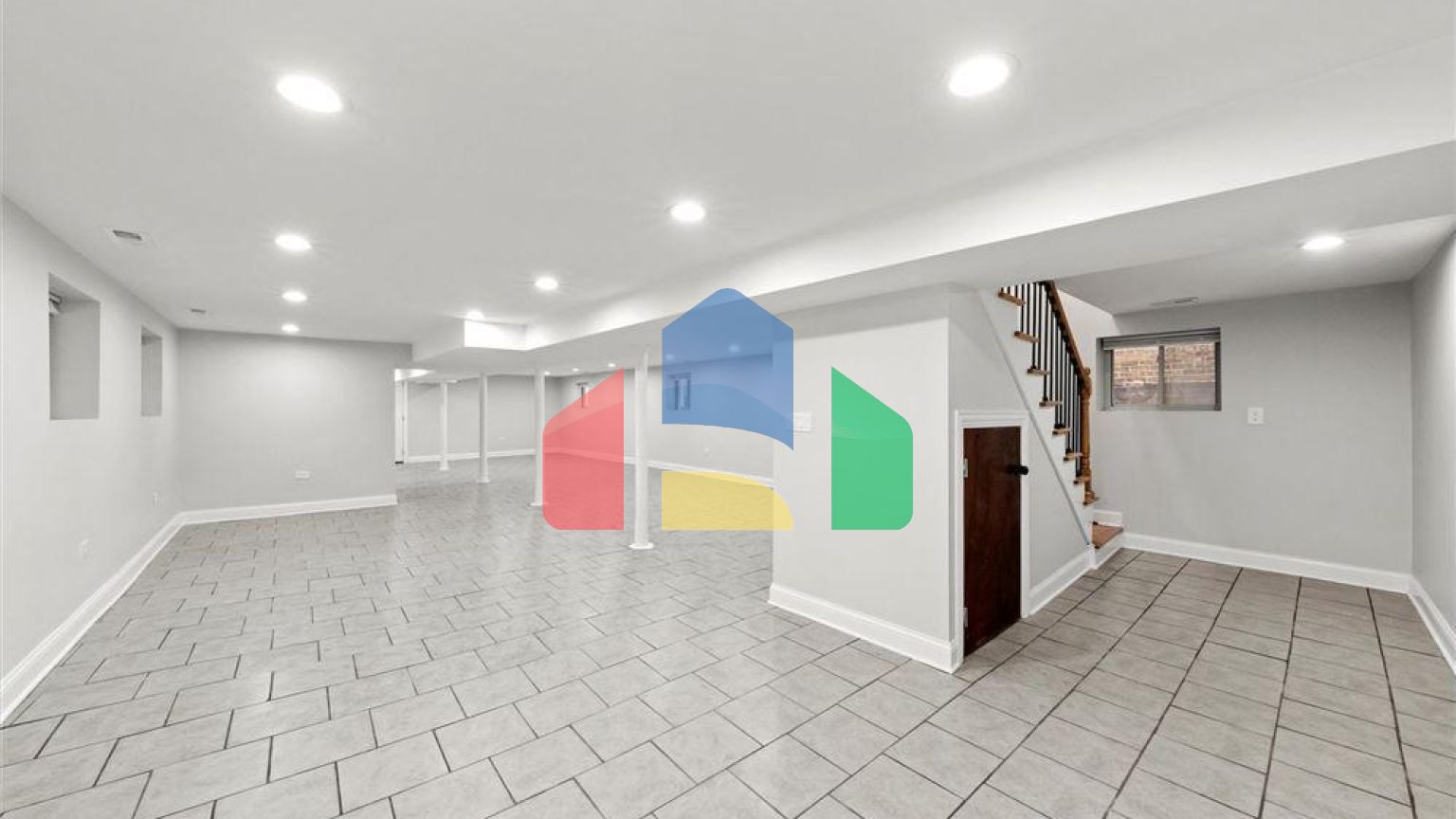 Residential - Single Family Home - Chicago, Illinois, United States - United States