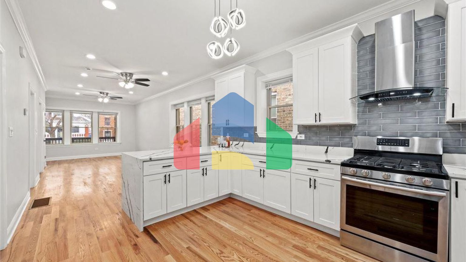 Residential - Single Family Home - Chicago, Illinois, United States - United States