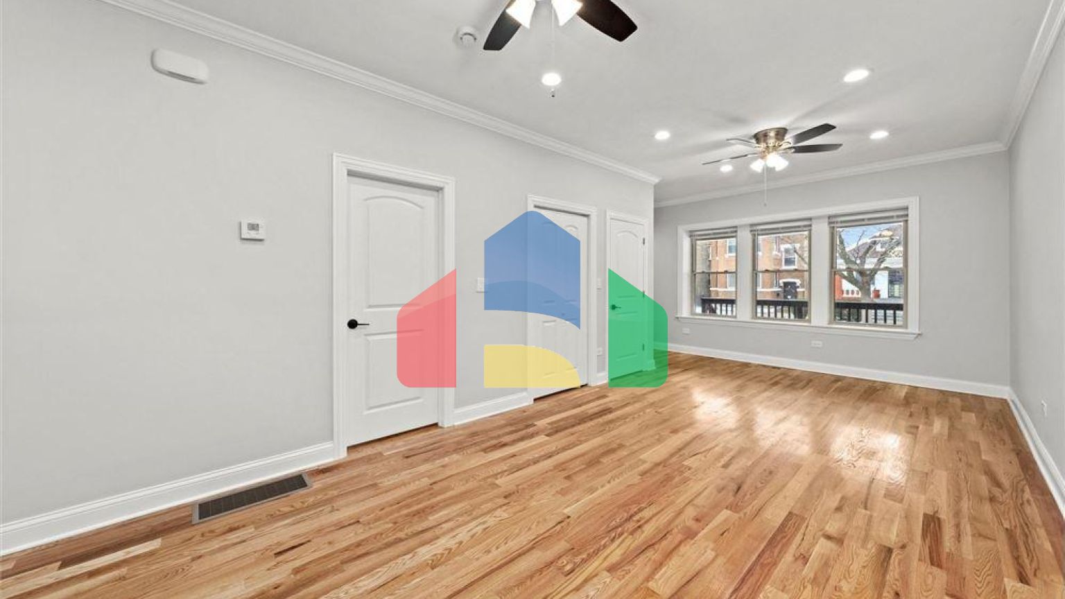 Residential - Single Family Home - Chicago, Illinois, United States - United States