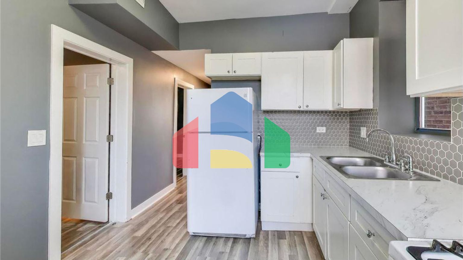 Residential - Multi-Family - Chicago, Illinois, United States - United States