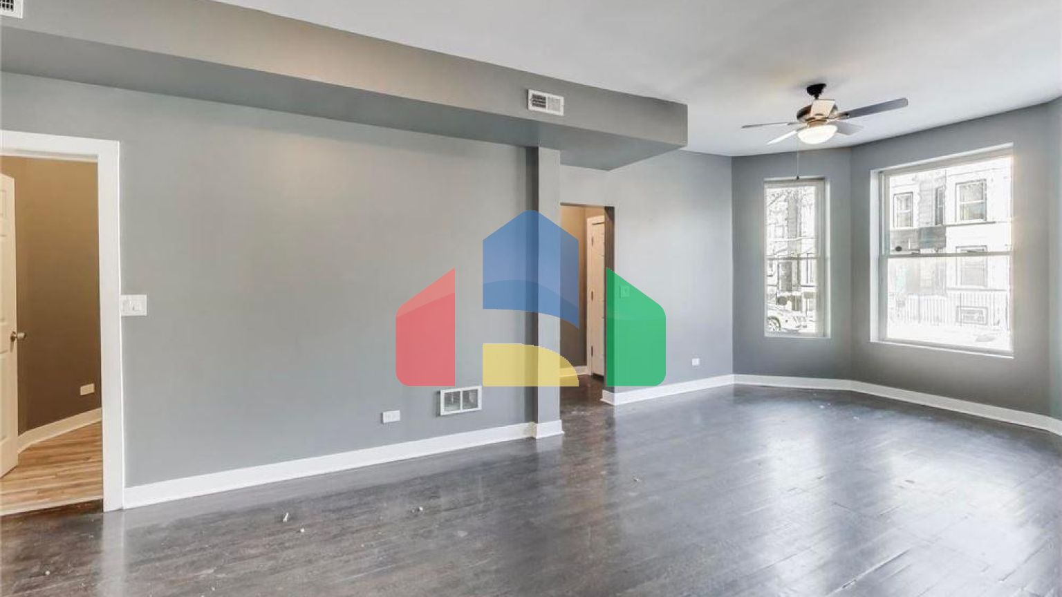 Residential - Multi-Family - Chicago, Illinois, United States - United States