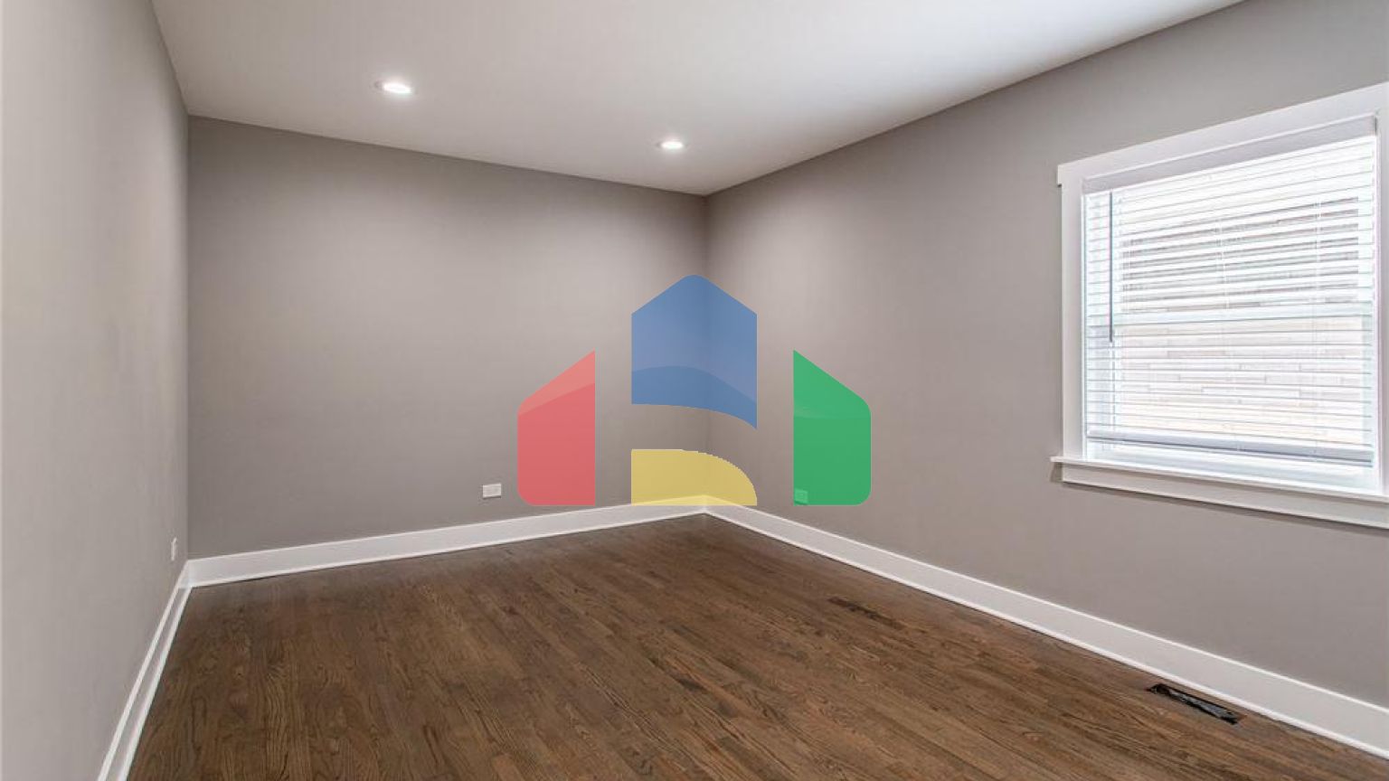 Residential - Multi-Family - Chicago, Illinois, United States - United States