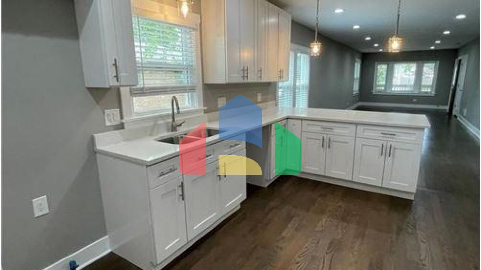 Residential - Multi-Family - Chicago, Illinois, United States - United States