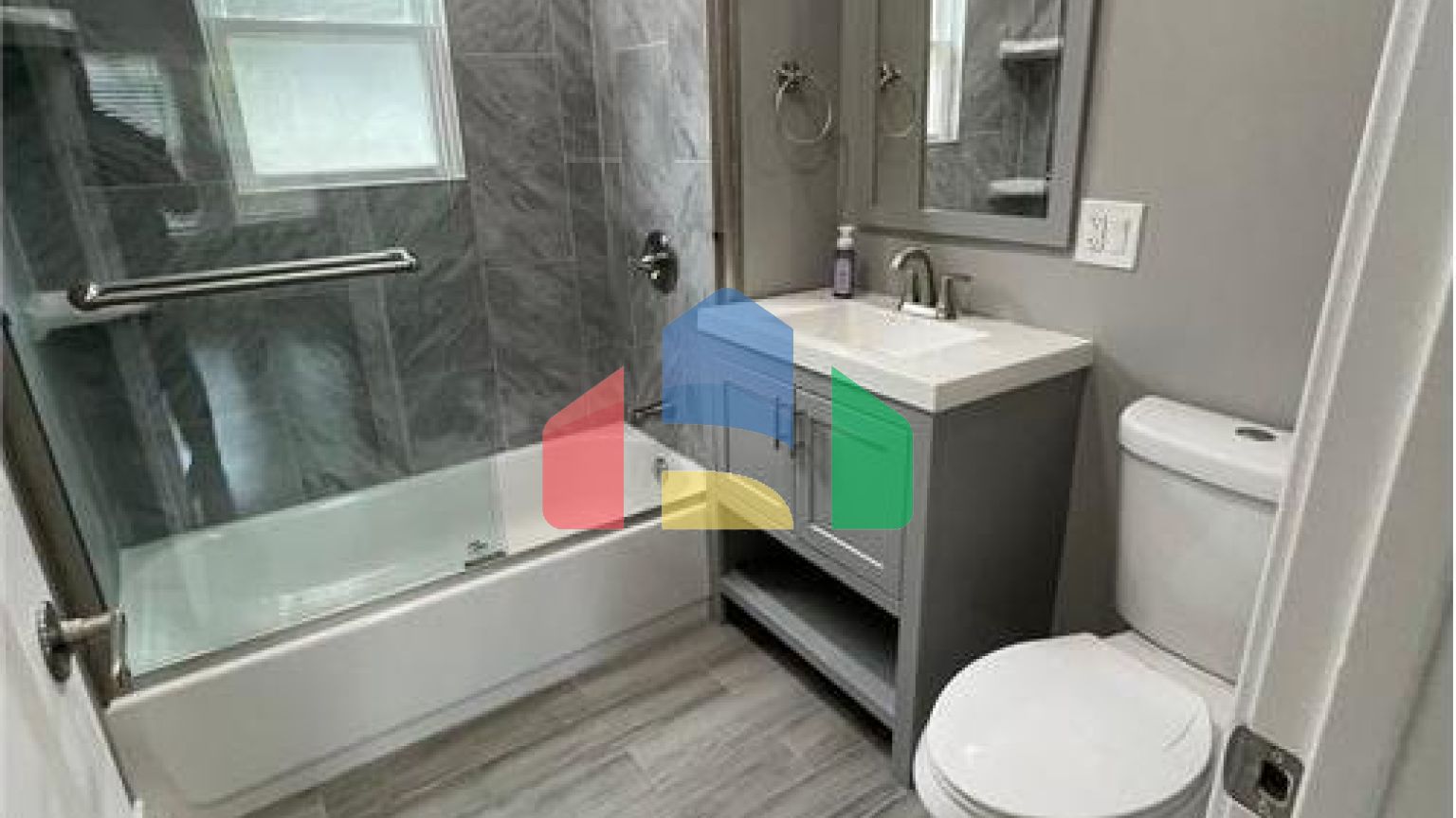 Residential - Multi-Family - Chicago, Illinois, United States - United States