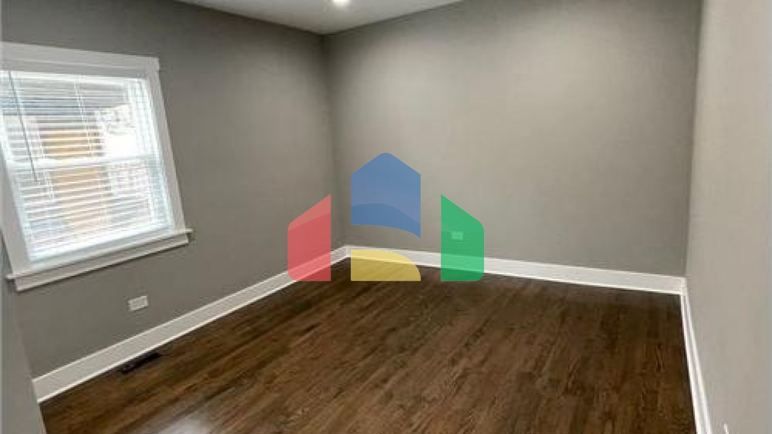 Residential - Multi-Family - Chicago, Illinois, United States - United States