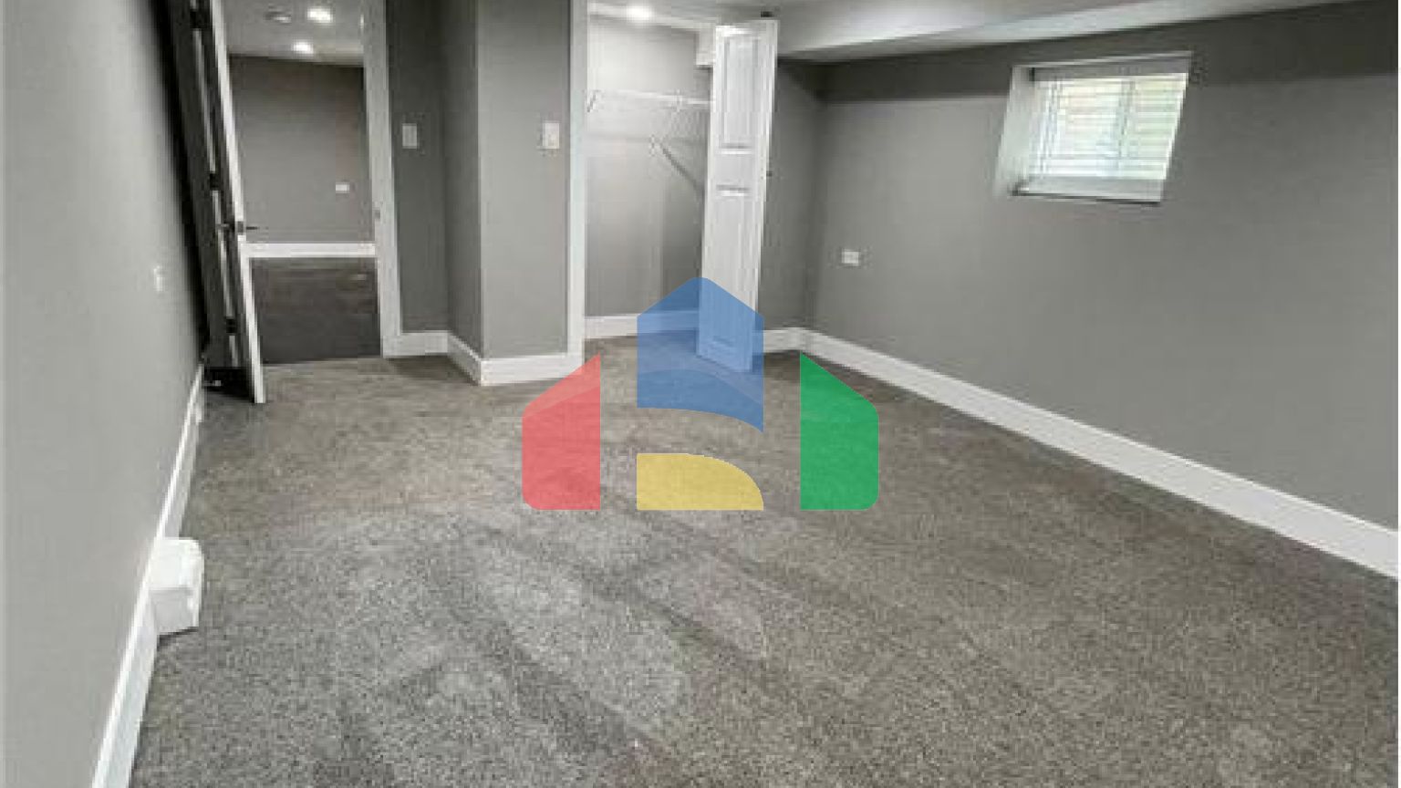 Residential - Multi-Family - Chicago, Illinois, United States - United States