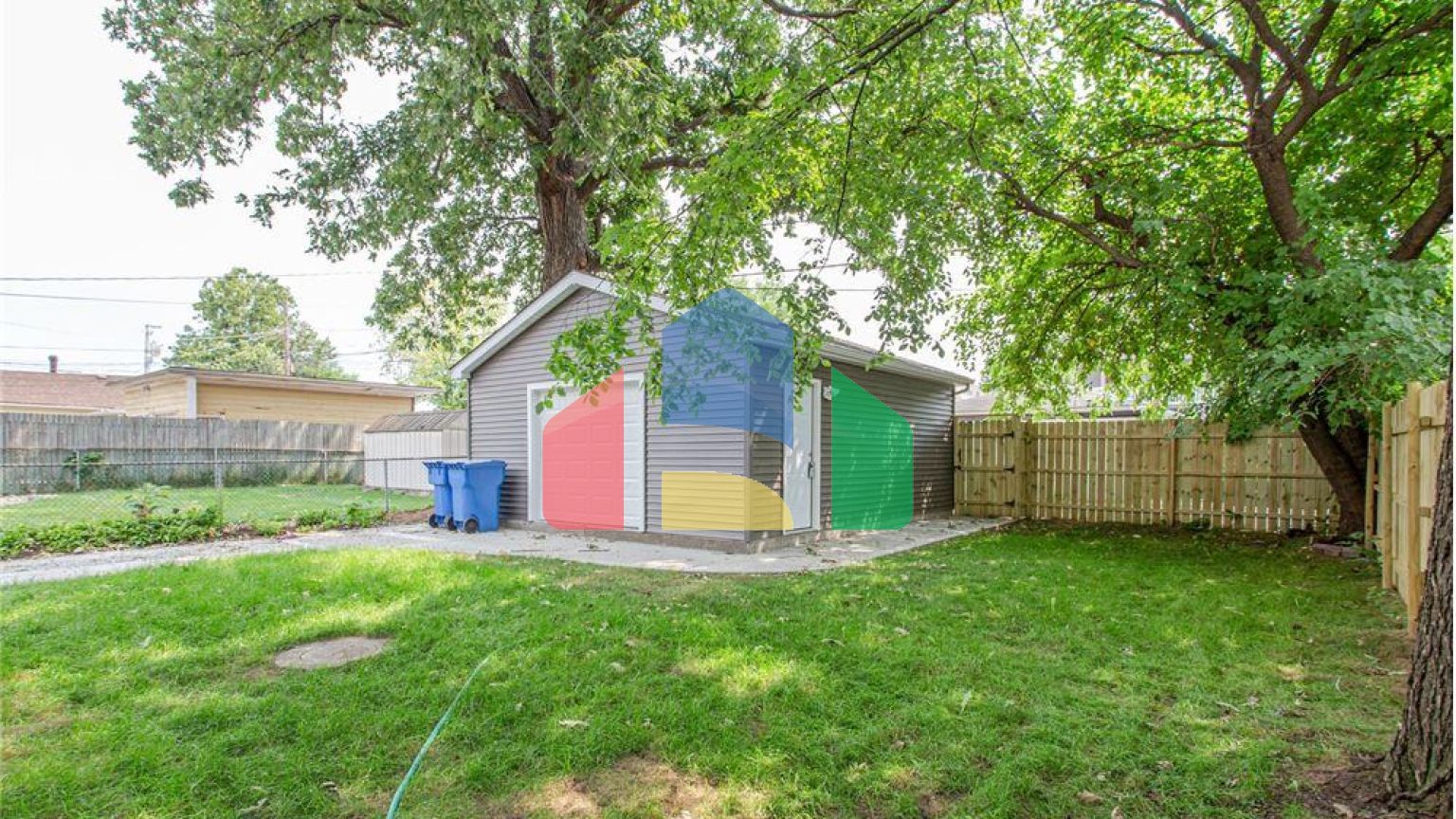 Residential - Multi-Family - Chicago, Illinois, United States - United States