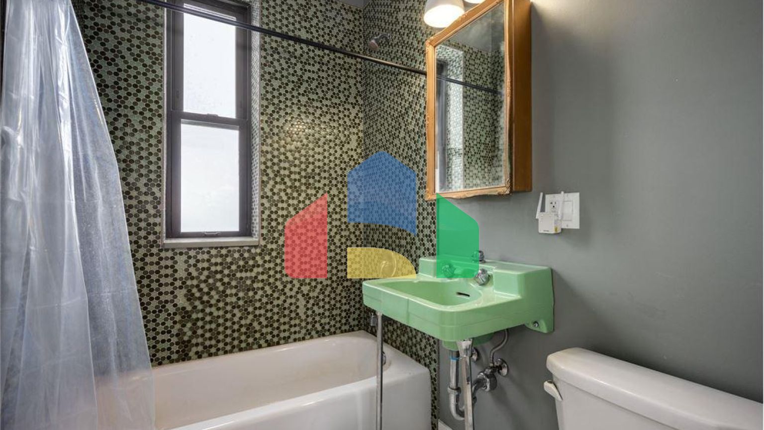 Residential - Single Family Home - Chicago, Illinois, United States - United States