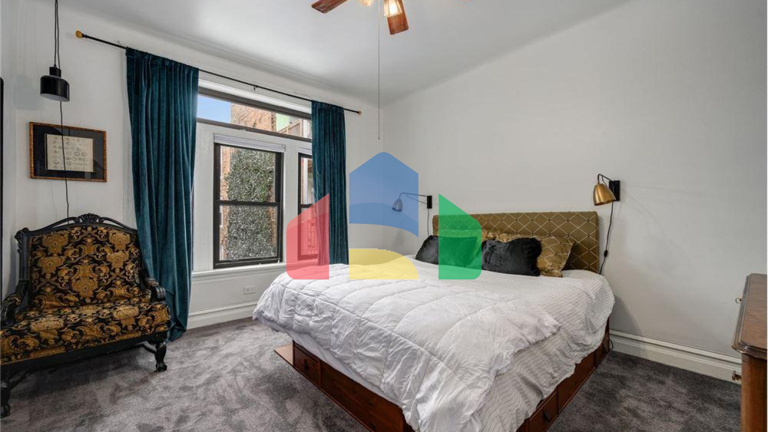 Residential - Single Family Home - Chicago, Illinois, United States - United States