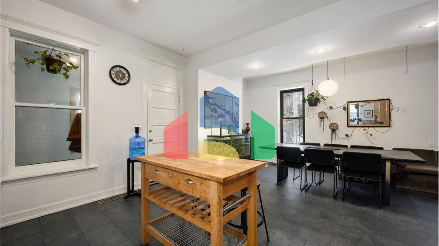 Residential - Single Family Home - Chicago, Illinois, United States - United States