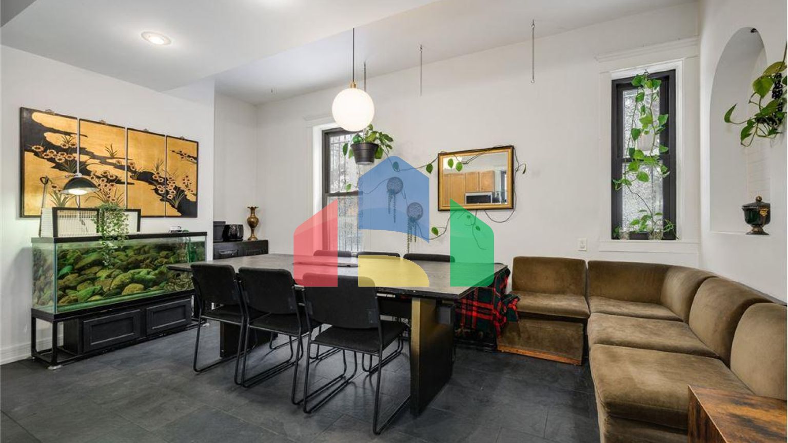 Residential - Single Family Home - Chicago, Illinois, United States - United States