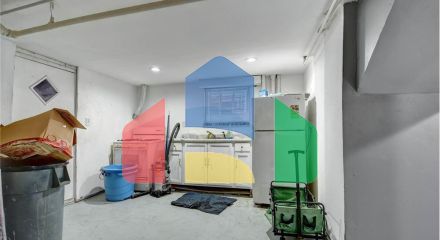 Residential - Single Family Home - Chicago, Illinois, United States - United States