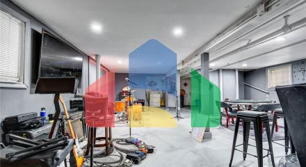 Residential - Single Family Home - Chicago, Illinois, United States - United States