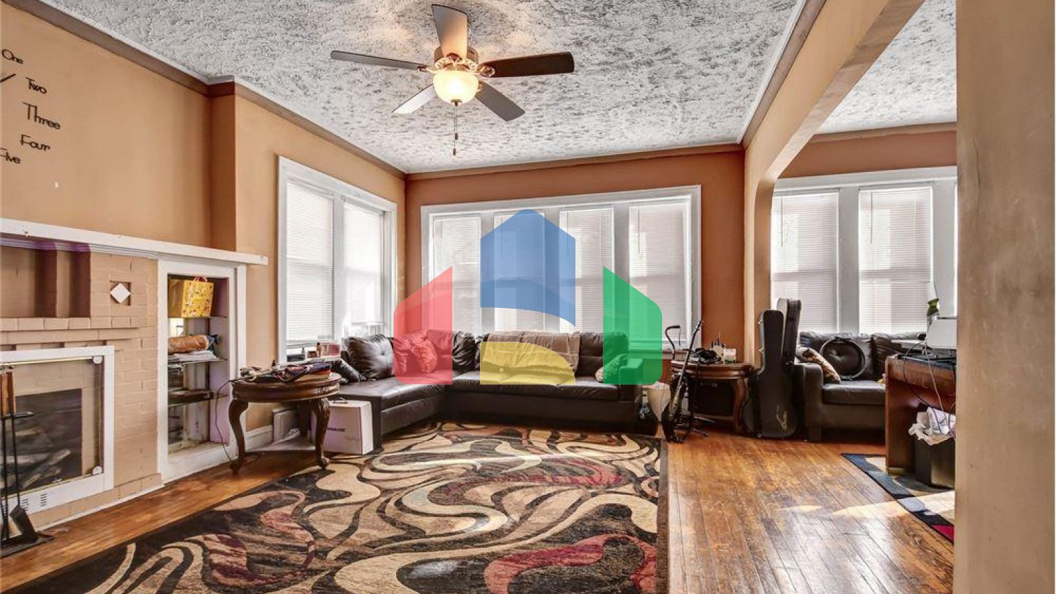 Residential - Single Family Home - Chicago, Illinois, United States - United States