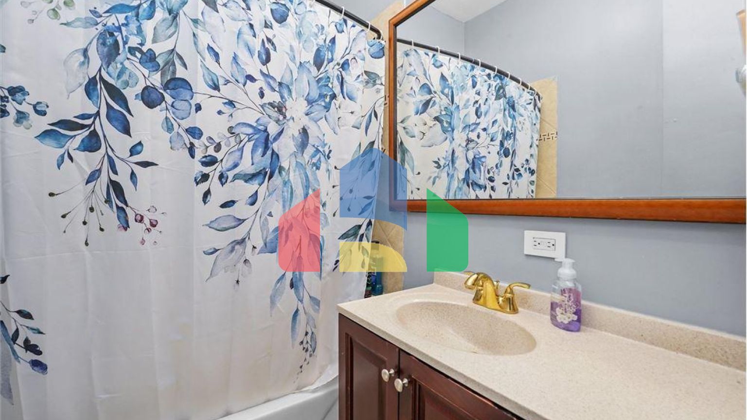 Residential - Single Family Home - Chicago, Illinois, United States - United States