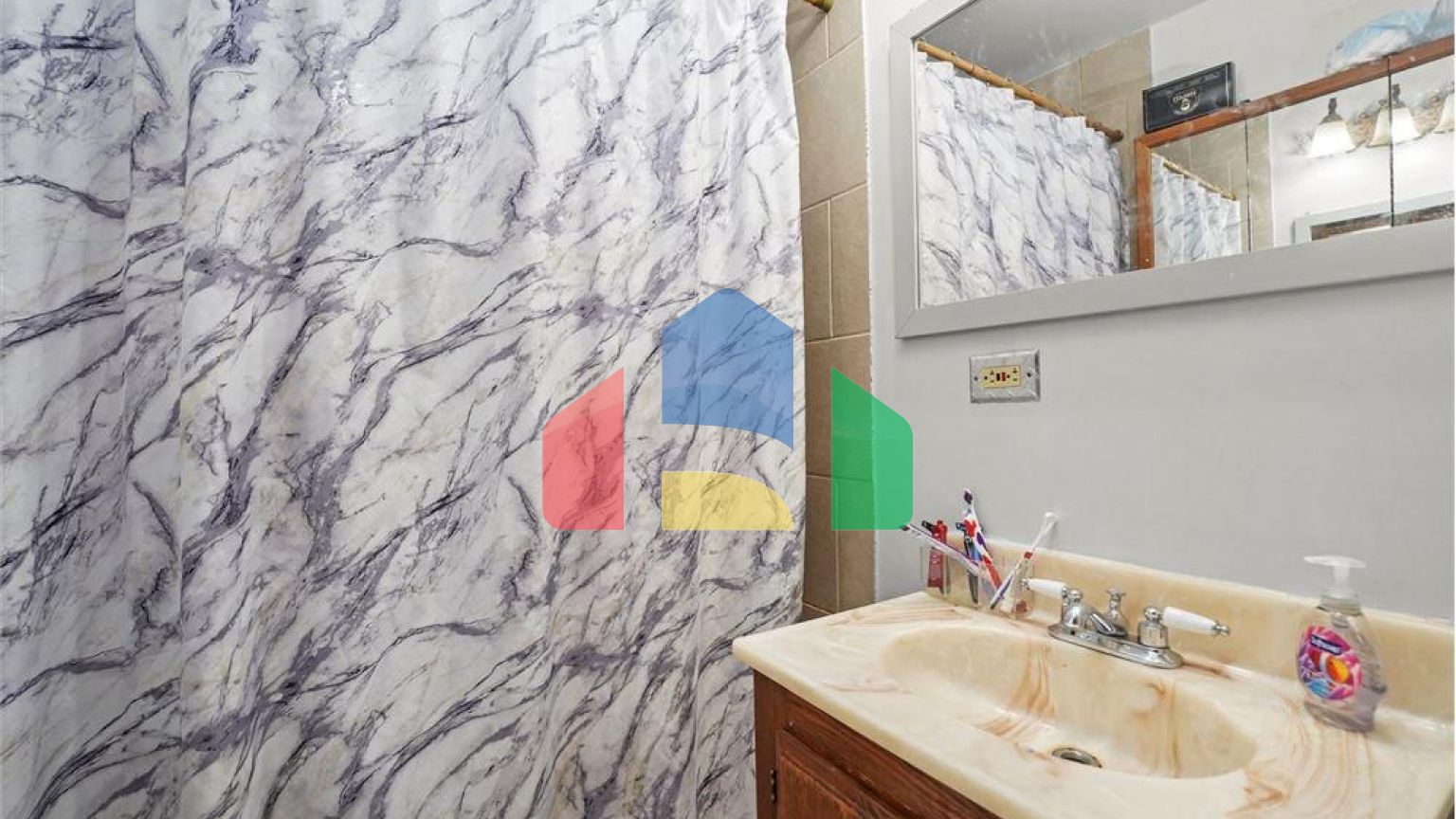 Residential - Single Family Home - Chicago, Illinois, United States - United States