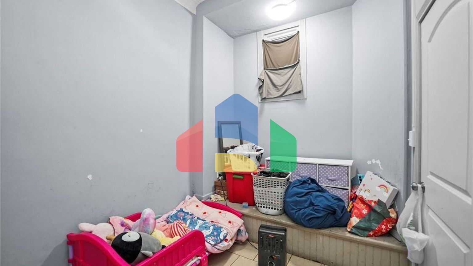 Residential - Single Family Home - Chicago, Illinois, United States - United States