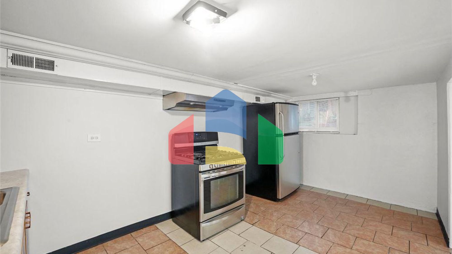 Residential - Single Family Home - Chicago, Illinois, United States - United States