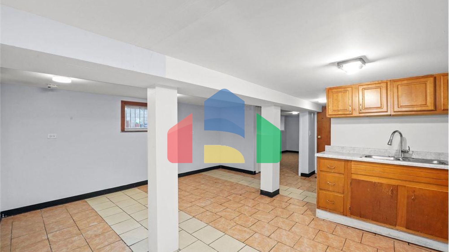 Residential - Single Family Home - Chicago, Illinois, United States - United States