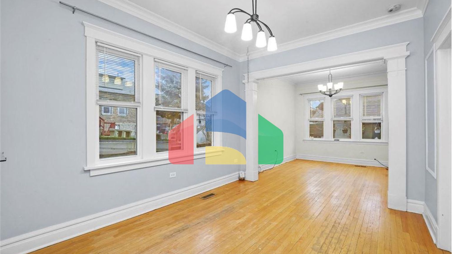 Residential - Single Family Home - Chicago, Illinois, United States - United States