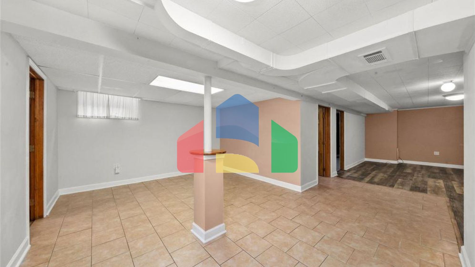 Residential - Single Family Home - Chicago, Illinois, United States - United States