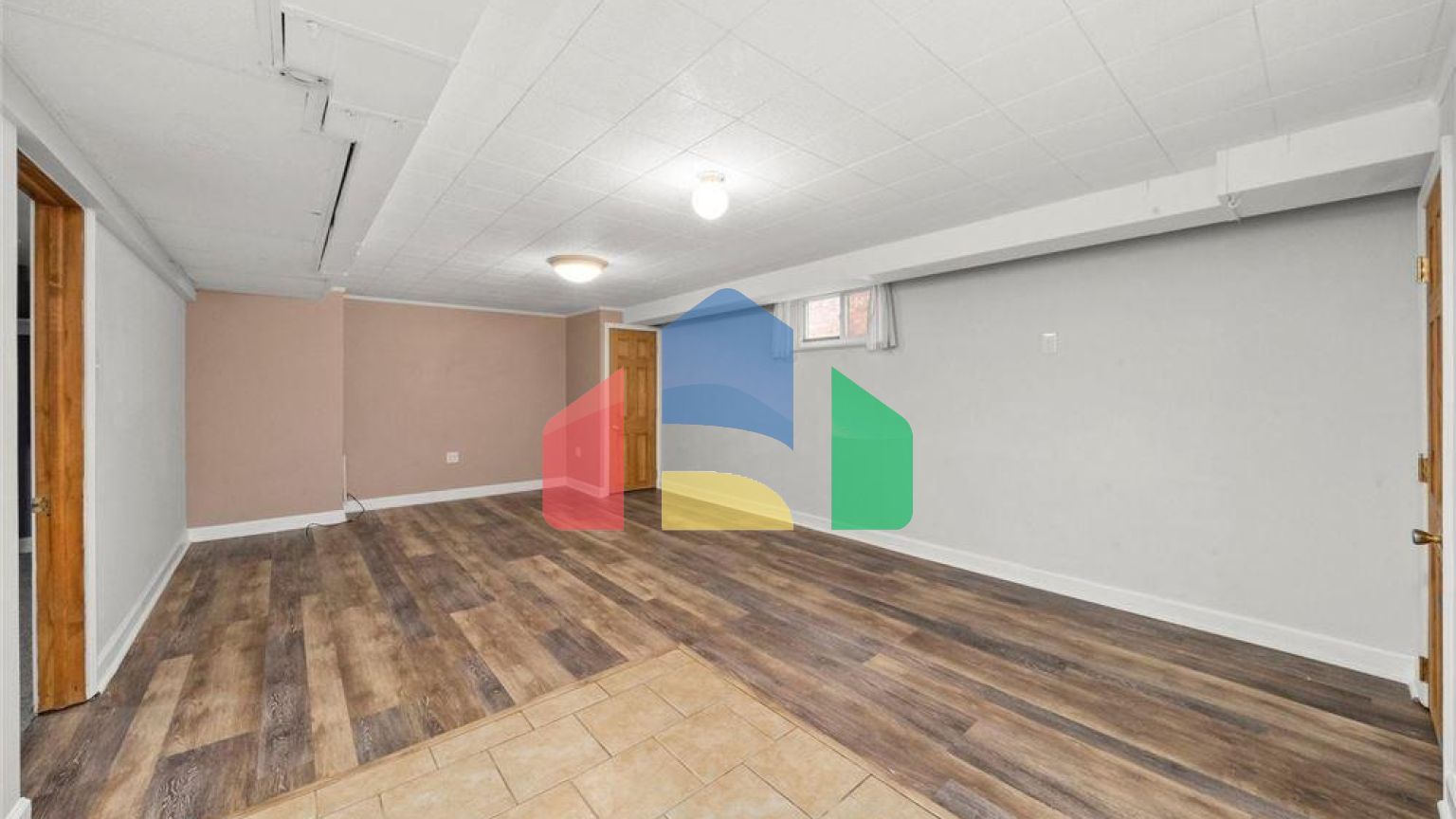 Residential - Single Family Home - Chicago, Illinois, United States - United States