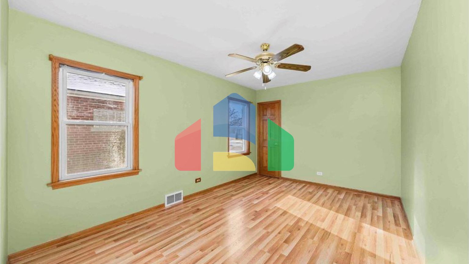 Residential - Single Family Home - Chicago, Illinois, United States - United States