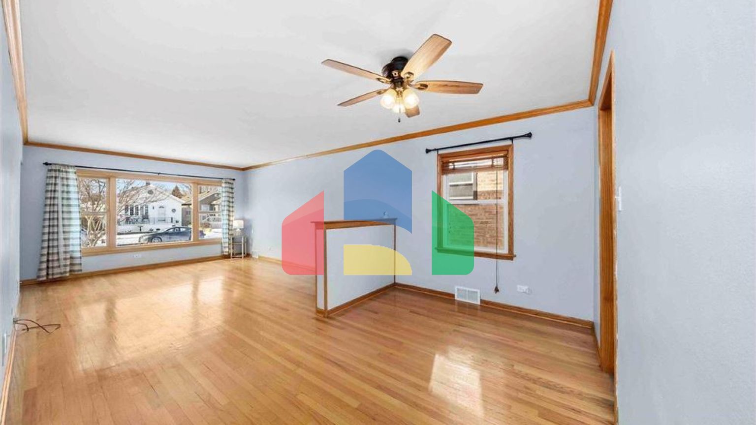 Residential - Single Family Home - Chicago, Illinois, United States - United States