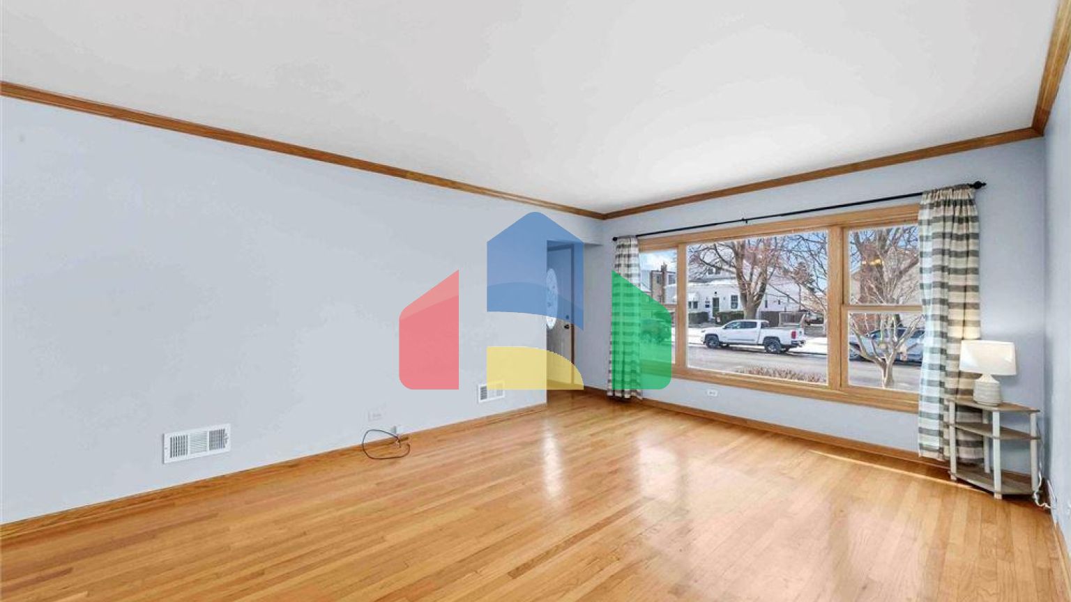 Residential - Single Family Home - Chicago, Illinois, United States - United States