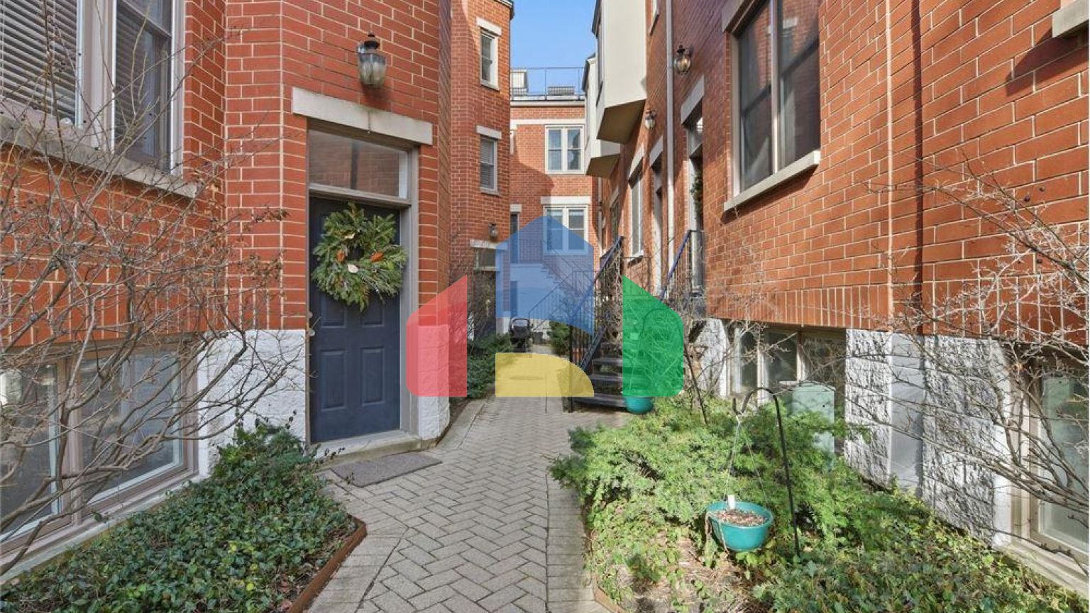 Residential - Condo/Apartment - Chicago, Illinois, United States - United States