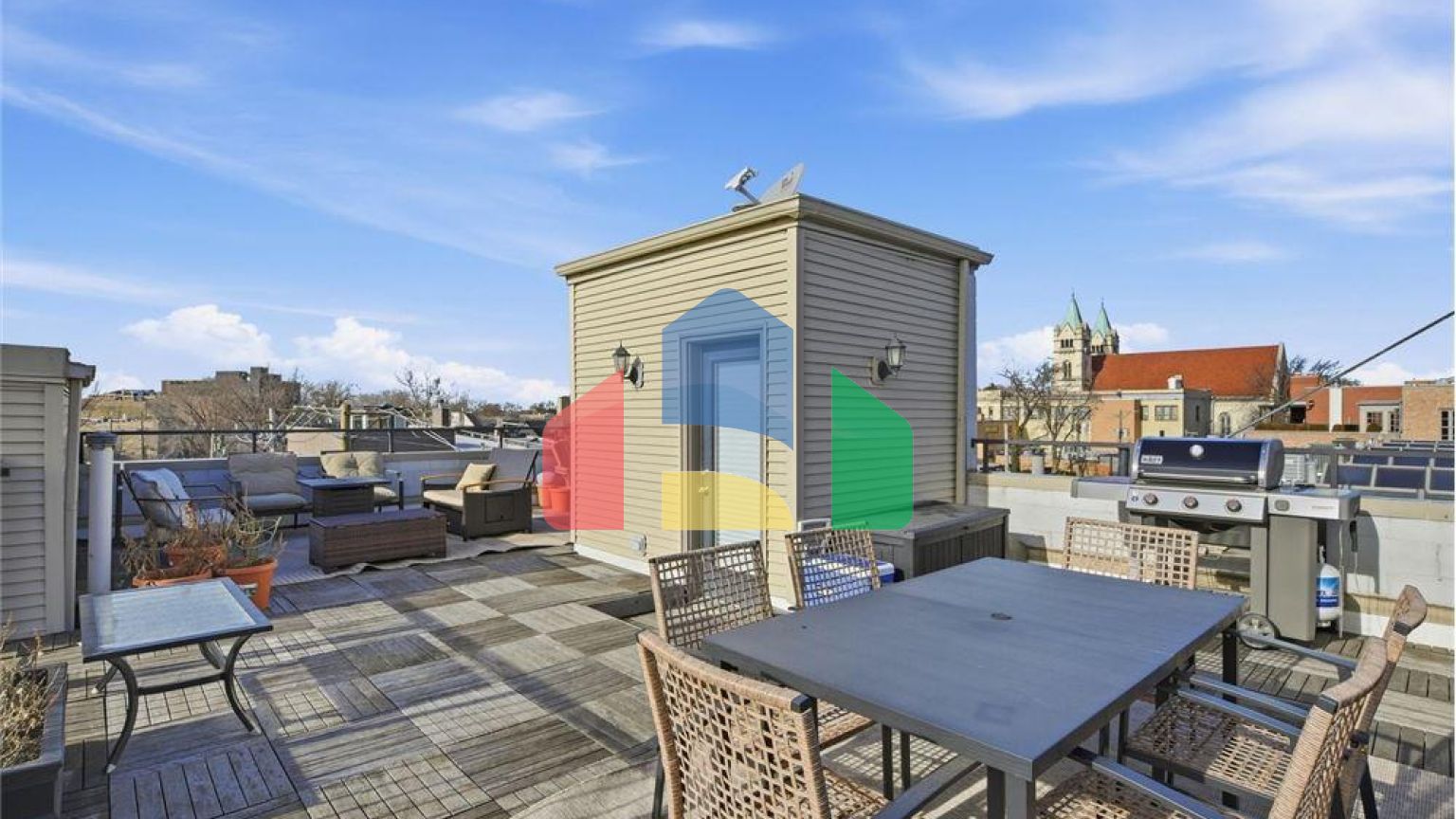 Residential - Condo/Apartment - Chicago, Illinois, United States - United States