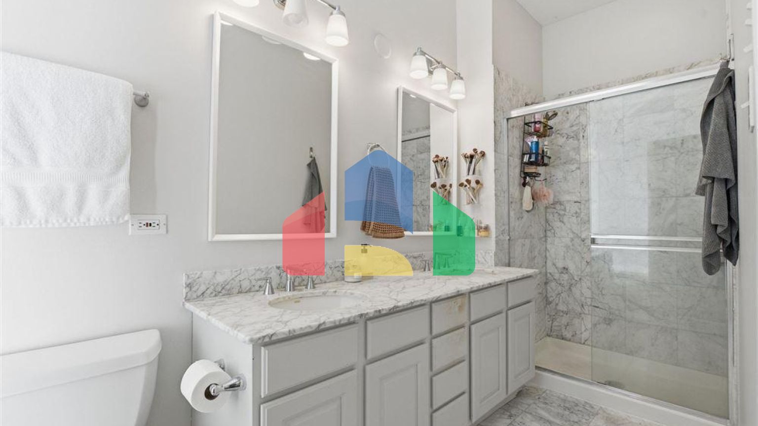 Residential - Condo/Apartment - Chicago, Illinois, United States - United States