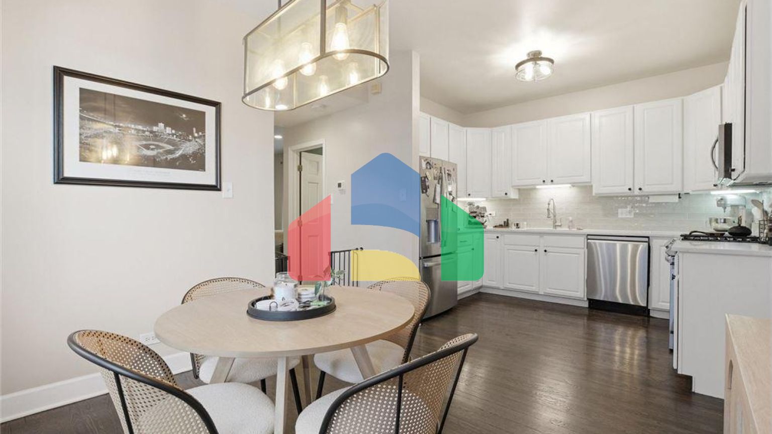 Residential - Condo/Apartment - Chicago, Illinois, United States - United States