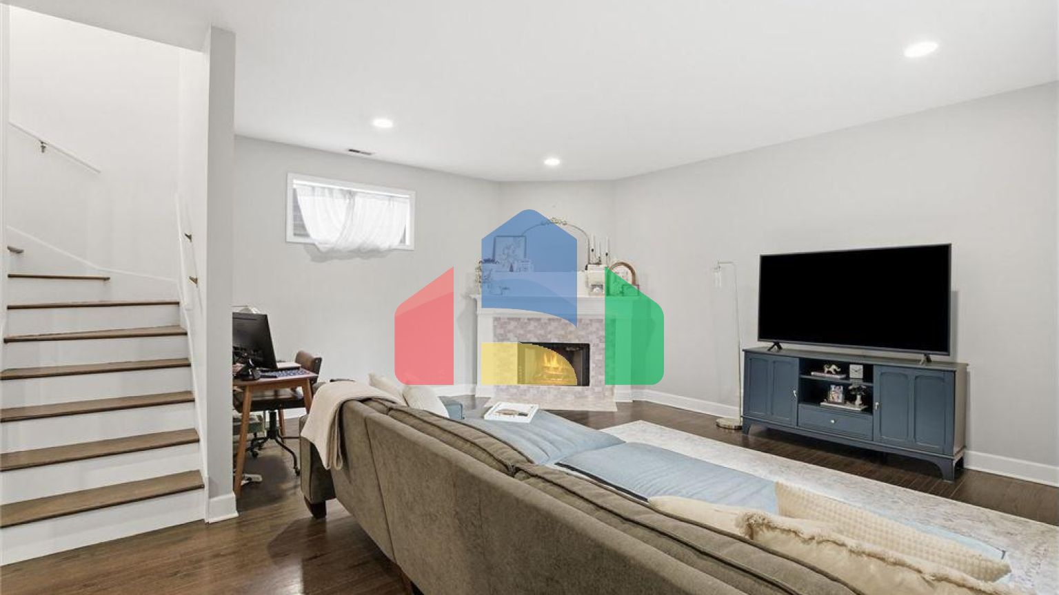 Residential - Condo/Apartment - Chicago, Illinois, United States - United States