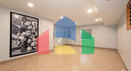 Residential - Single Family Home - Chicago, Illinois, United States - United States