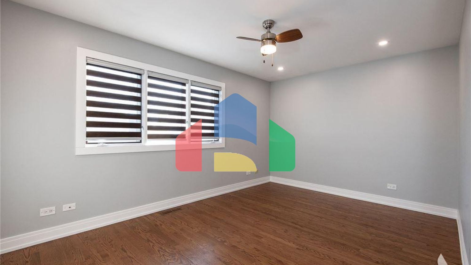 Residential - Single Family Home - Chicago, Illinois, United States - United States