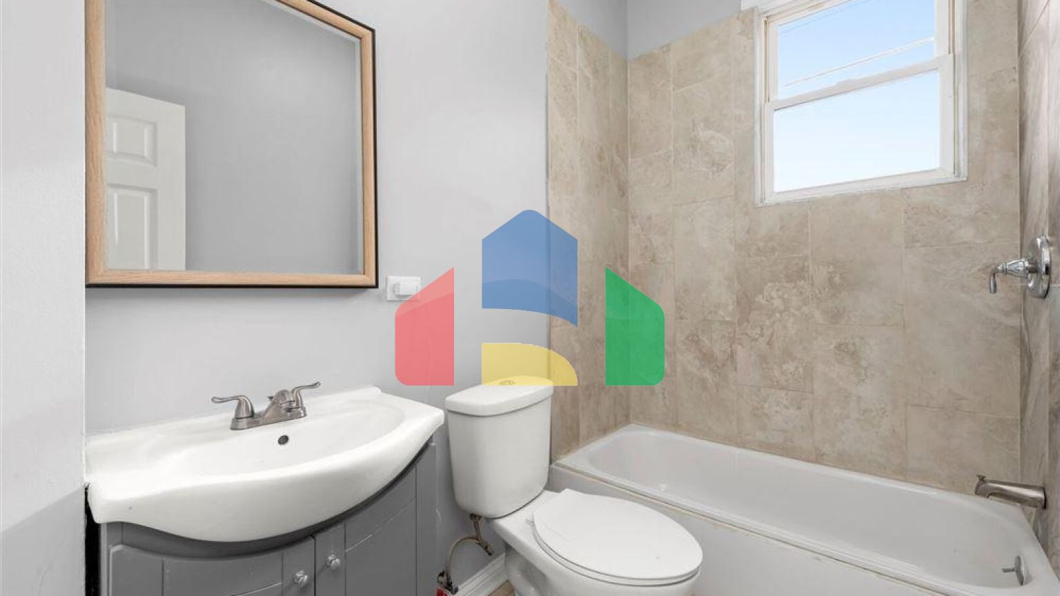 Residential - Single Family Home - Chicago, Illinois, United States - United States