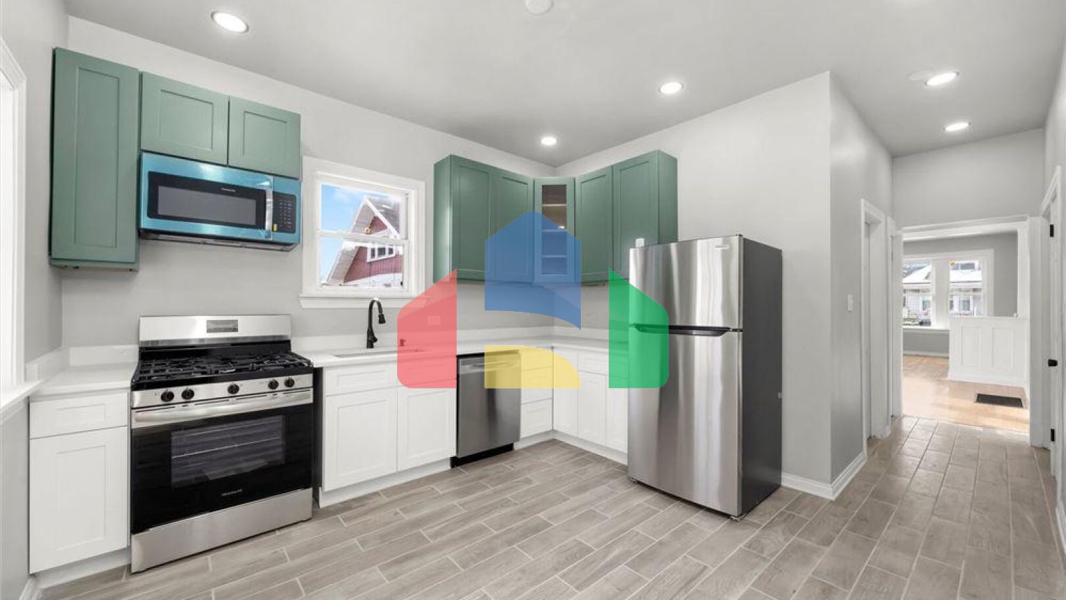 Residential - Single Family Home - Chicago, Illinois, United States - United States