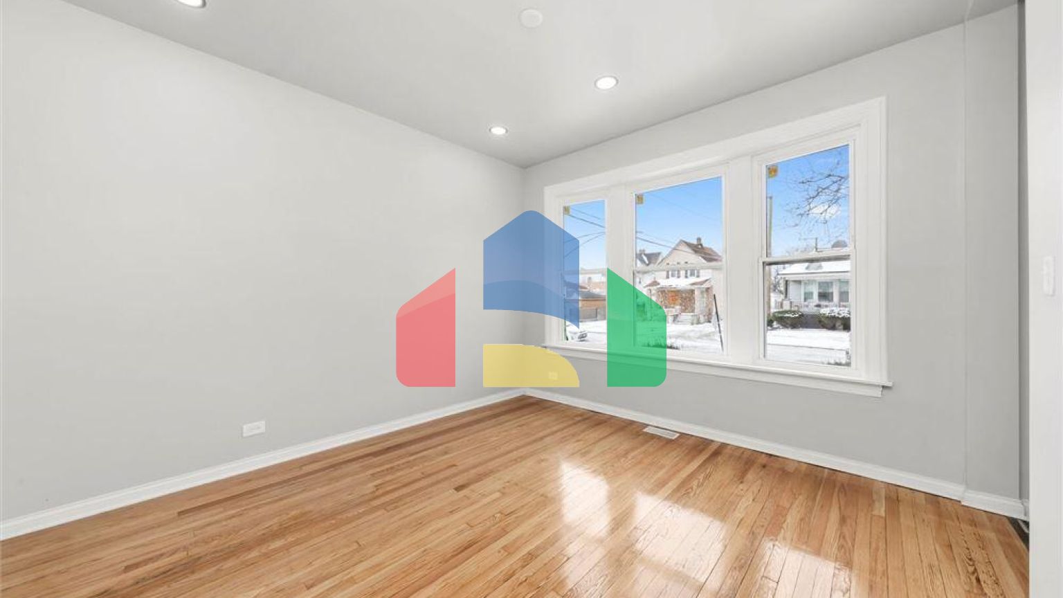 Residential - Single Family Home - Chicago, Illinois, United States - United States