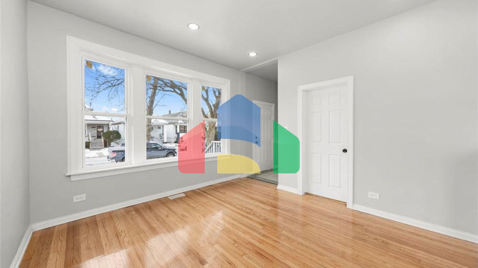 Residential - Single Family Home - Chicago, Illinois, United States - United States