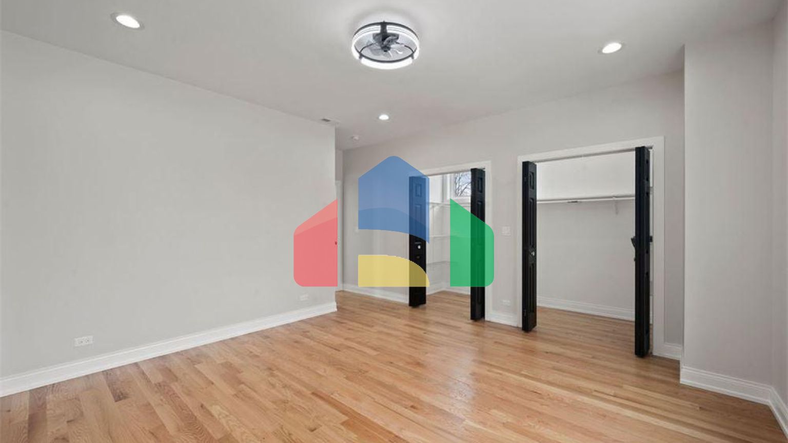 Residential - Single Family Home - Chicago, Illinois, United States - United States