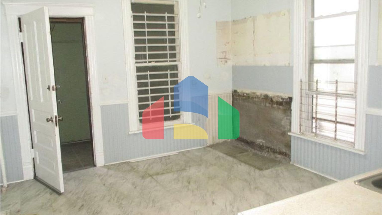 Residential - Multi-Family - Chicago, Illinois, United States - United States