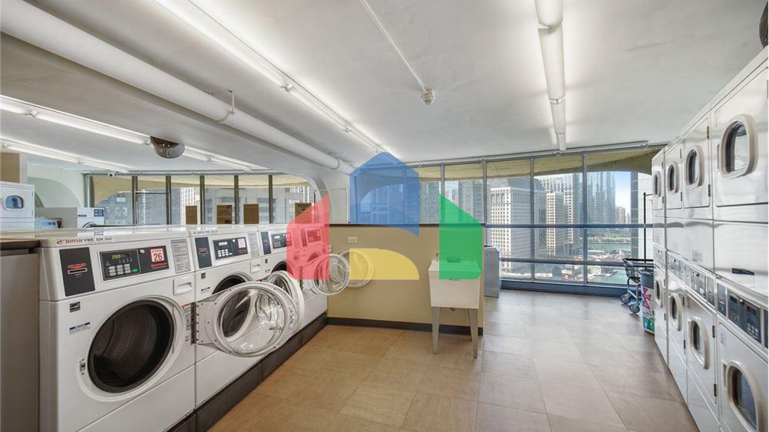 Residential - Condo/Apartment - Chicago, Illinois, United States - United States