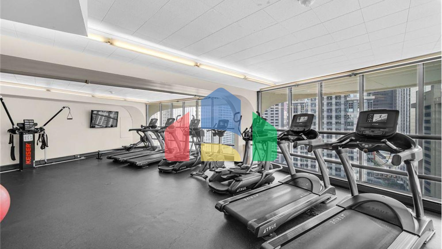 Residential - Condo/Apartment - Chicago, Illinois, United States - United States