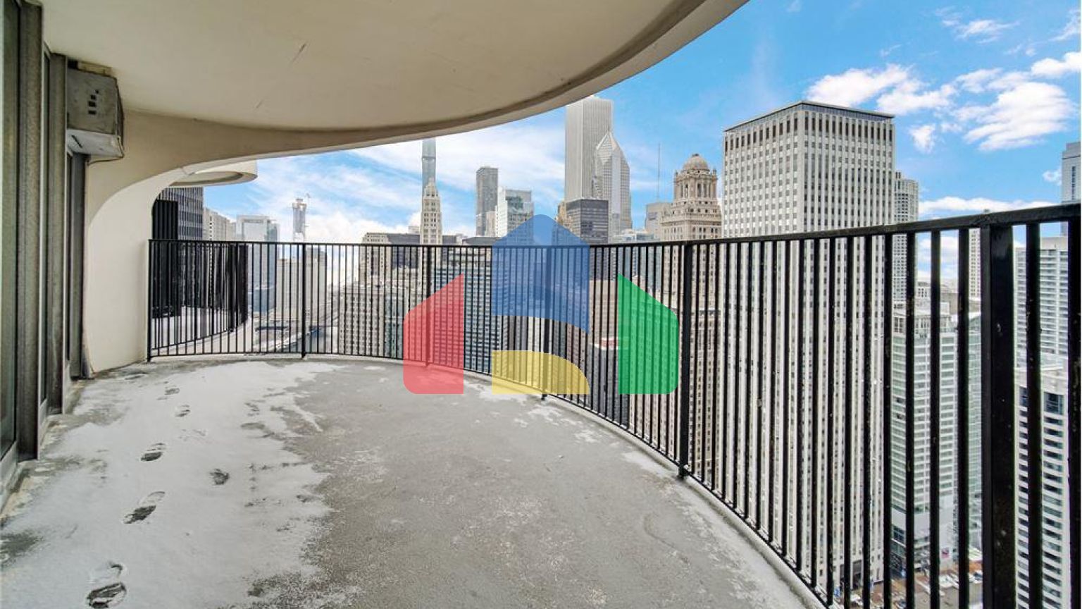 Residential - Condo/Apartment - Chicago, Illinois, United States - United States