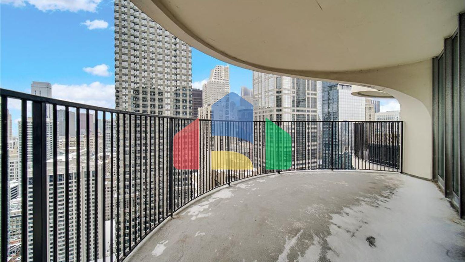 Residential - Condo/Apartment - Chicago, Illinois, United States - United States