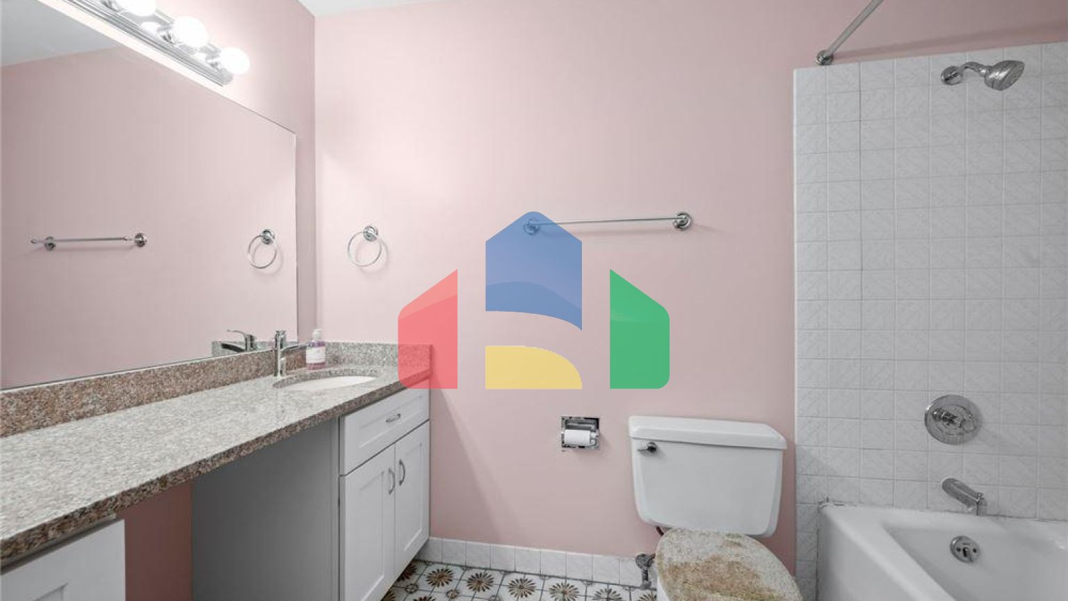 Residential - Condo/Apartment - Chicago, Illinois, United States - United States