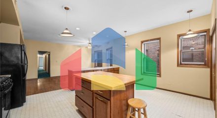 Residential - Condo/Apartment - Chicago, Illinois, United States - United States